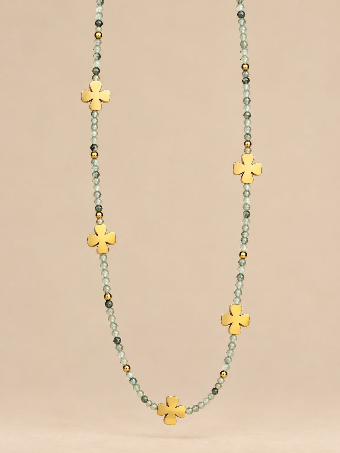 Collar Trebol
